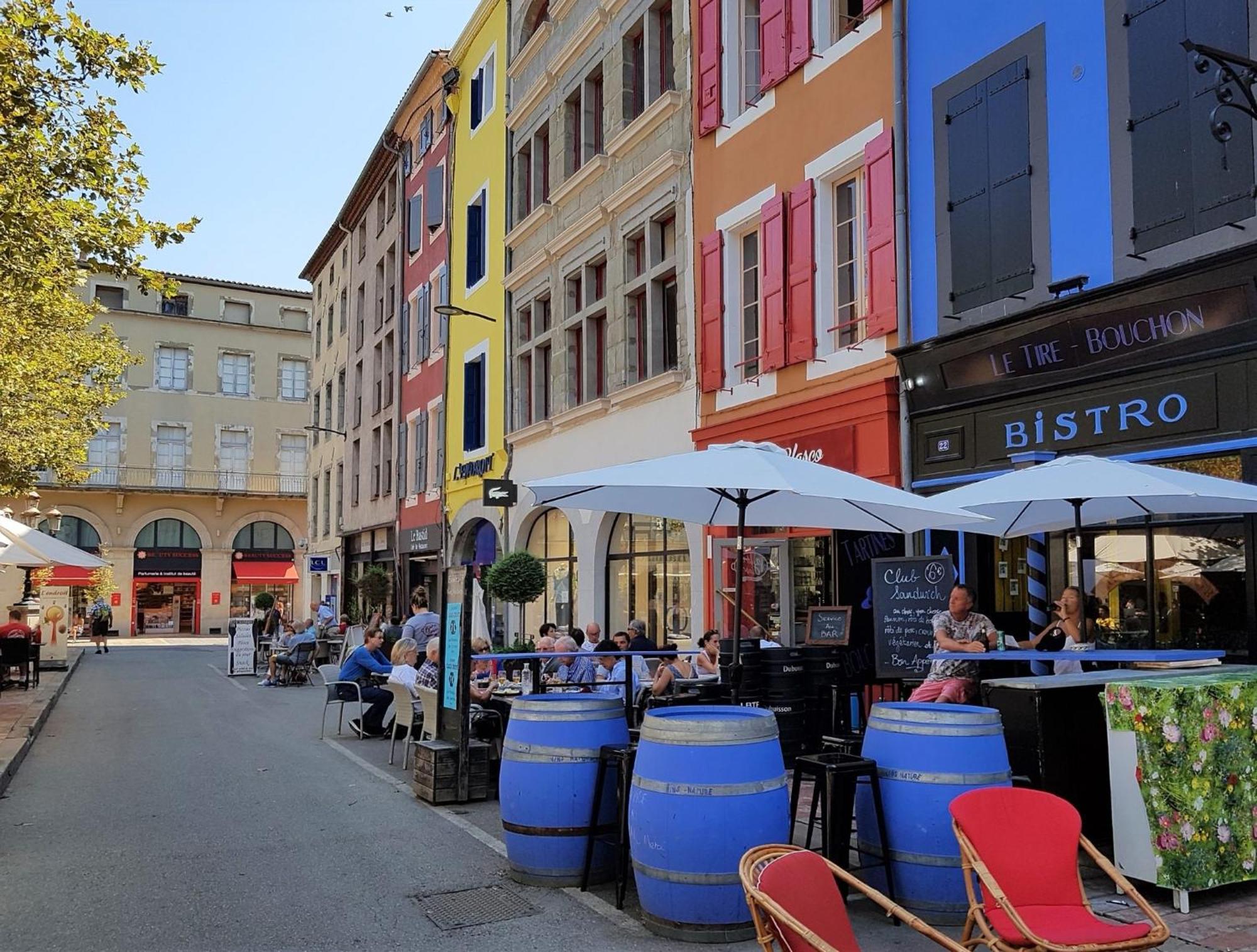 Les Couleurs Du Monde ! Parking Et Balcon Lejlighed Carcassonne Eksteriør billede